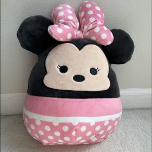 OFFICAL DISNEY x SQUISHMALLOW MINNIE MOUSE 8 INCH PLUSH